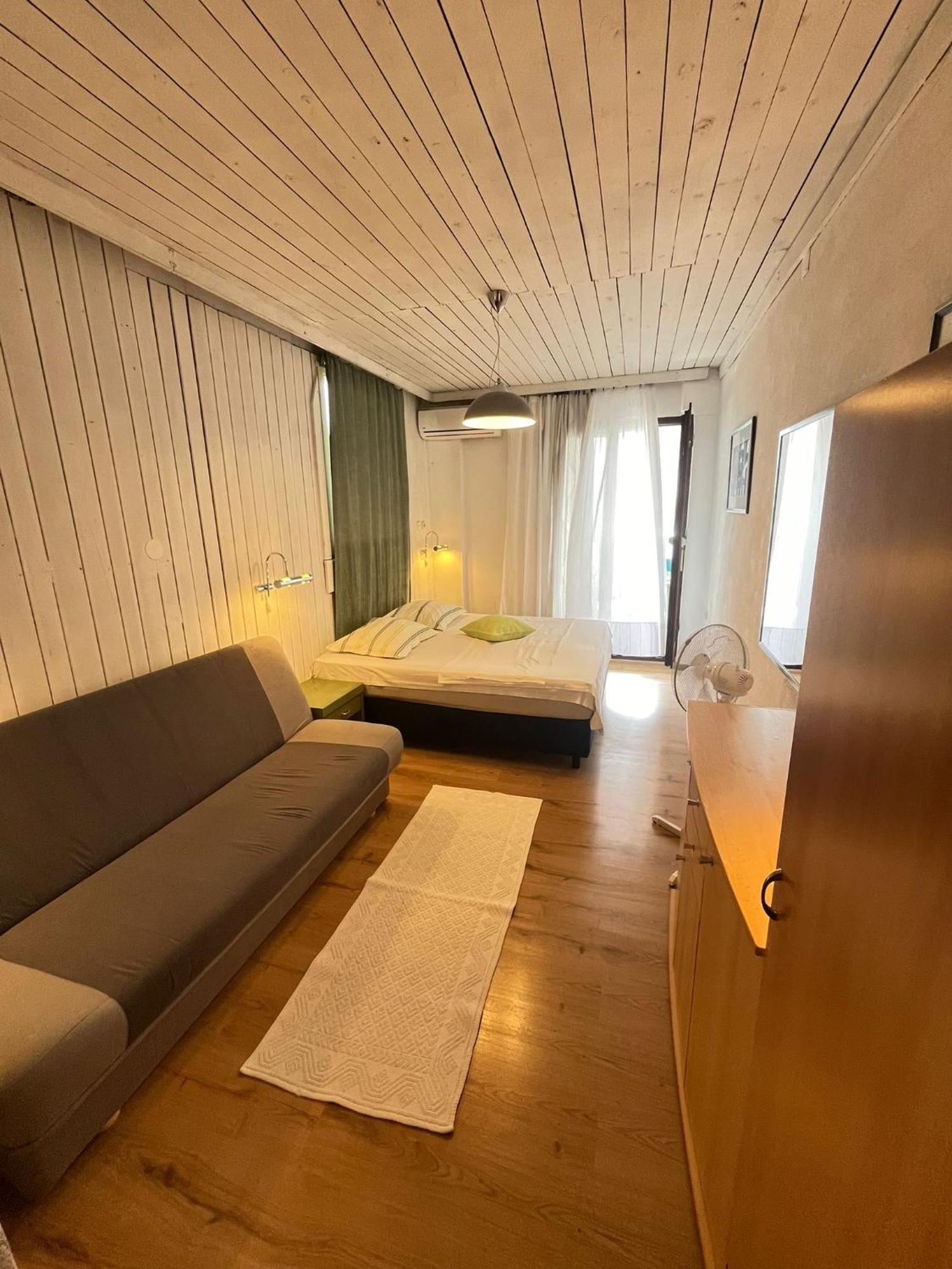 Apartmani Ankora Брист Стая снимка